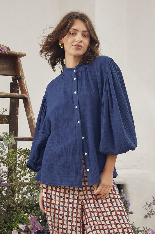 BILLOW SLEEVE BLOUSE IN AZURE