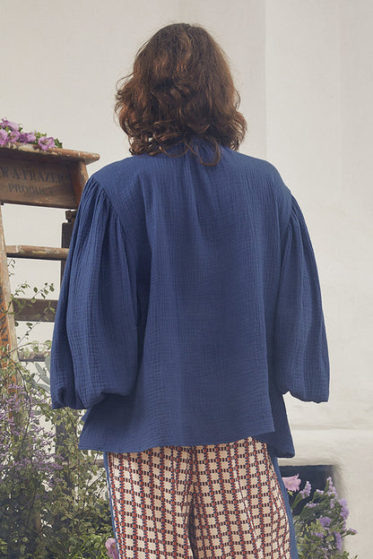 BILLOW SLEEVE BLOUSE IN AZURE